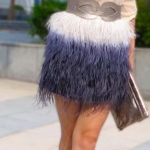 STUNNING SUPER COOL OMBRÉ FEATHER MINI SKIRT NEW